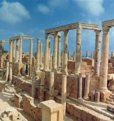 Colonnes en Calcaire du Théâtre